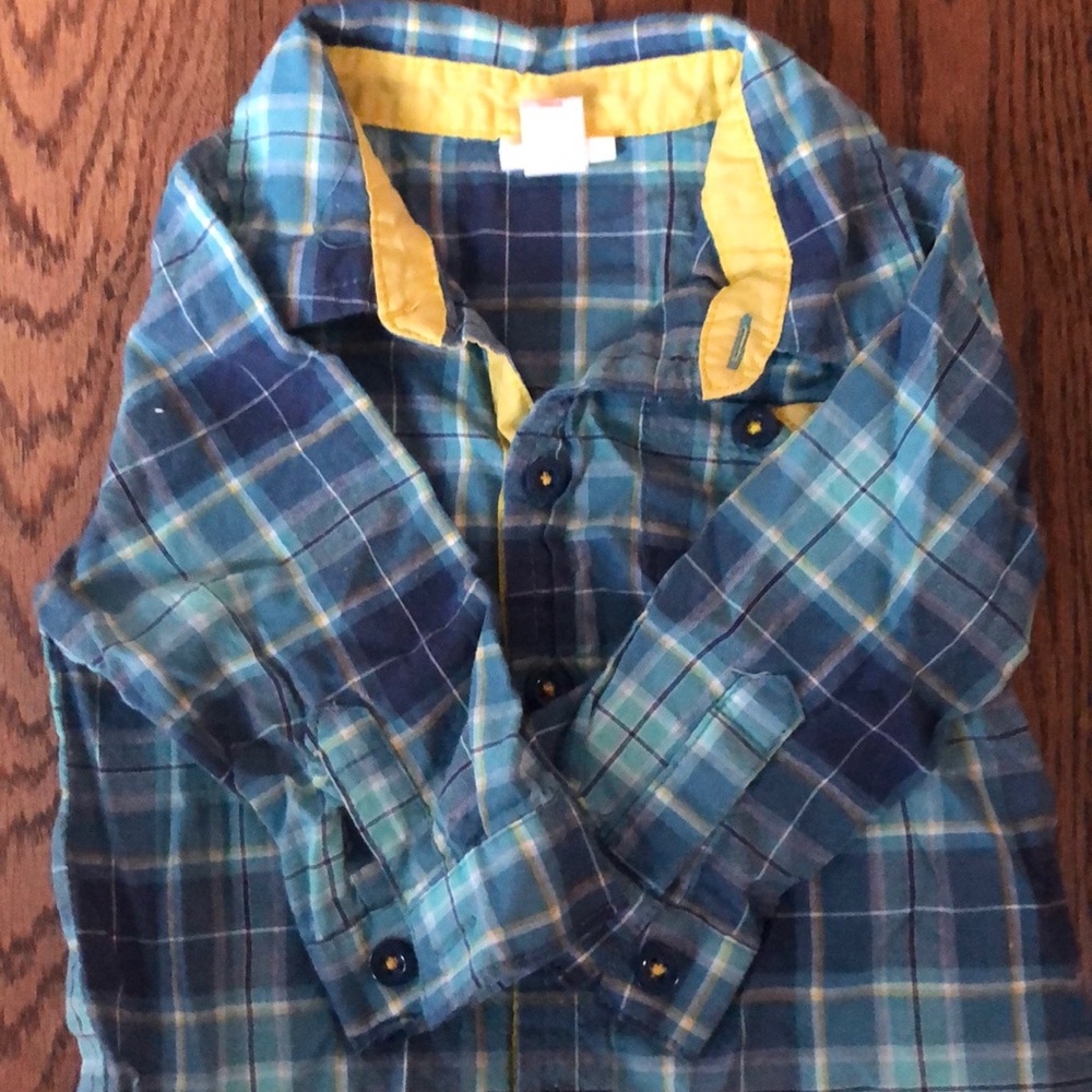 Long sleeve button up